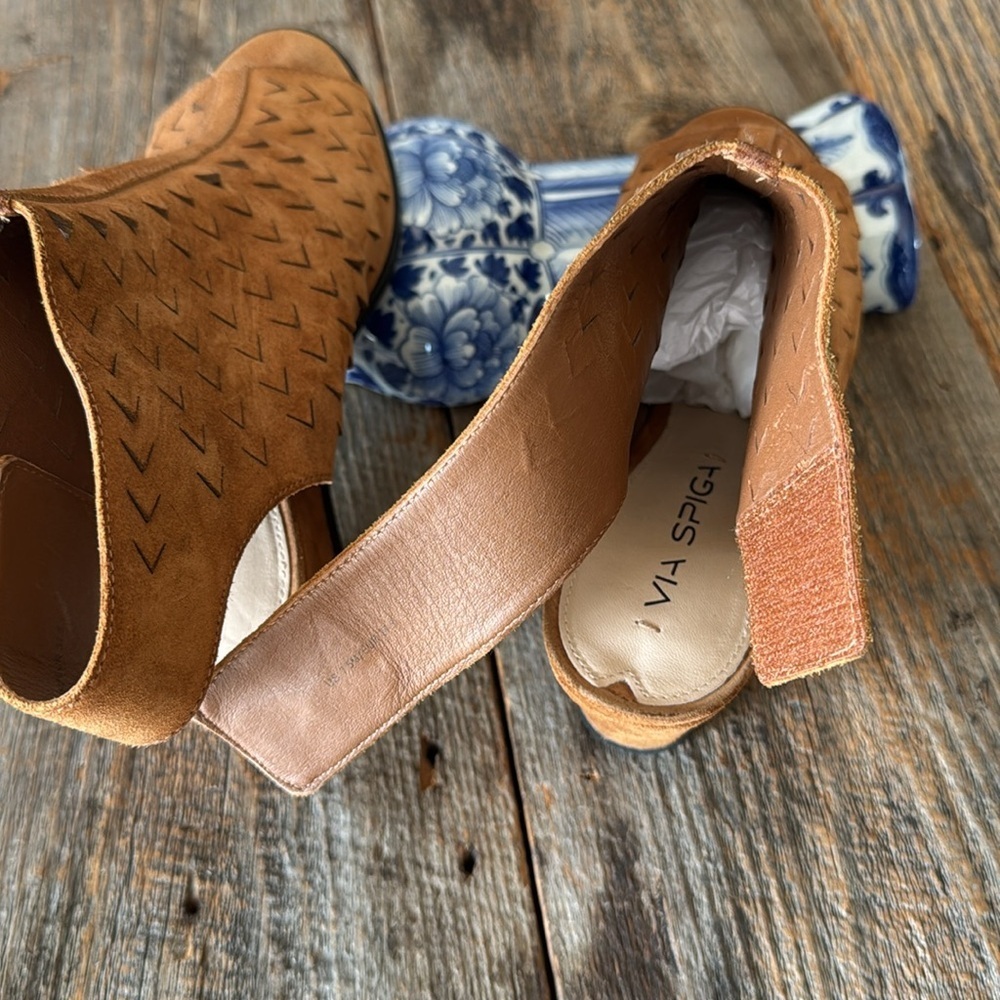 Via Spiga Leatrice Suede Wedge Sandals Size 7.5M - Picture 9 of 12